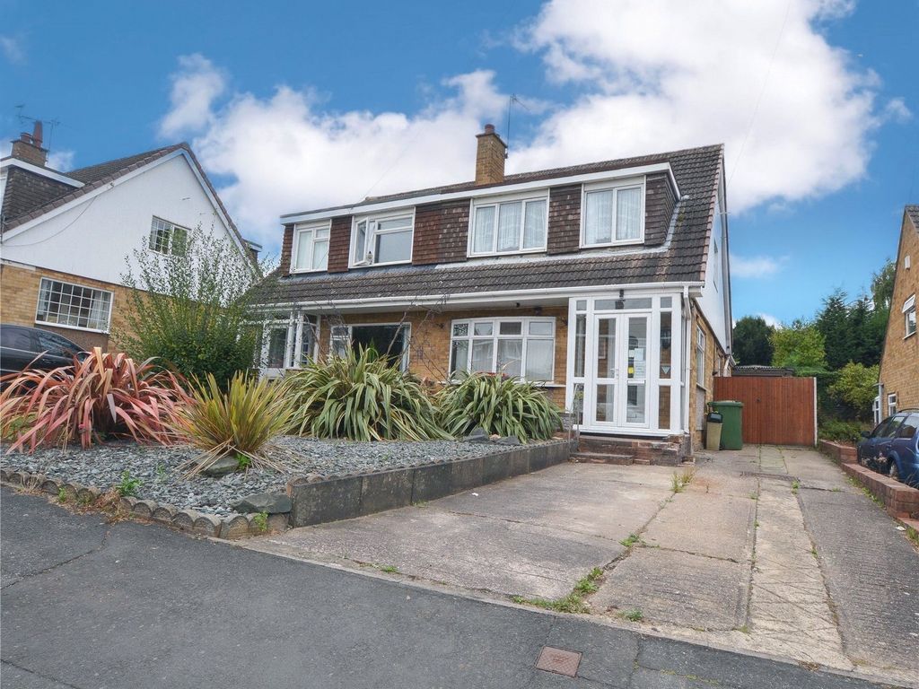 3 bed semidetached house for sale in St. Leonards View, Polesworth