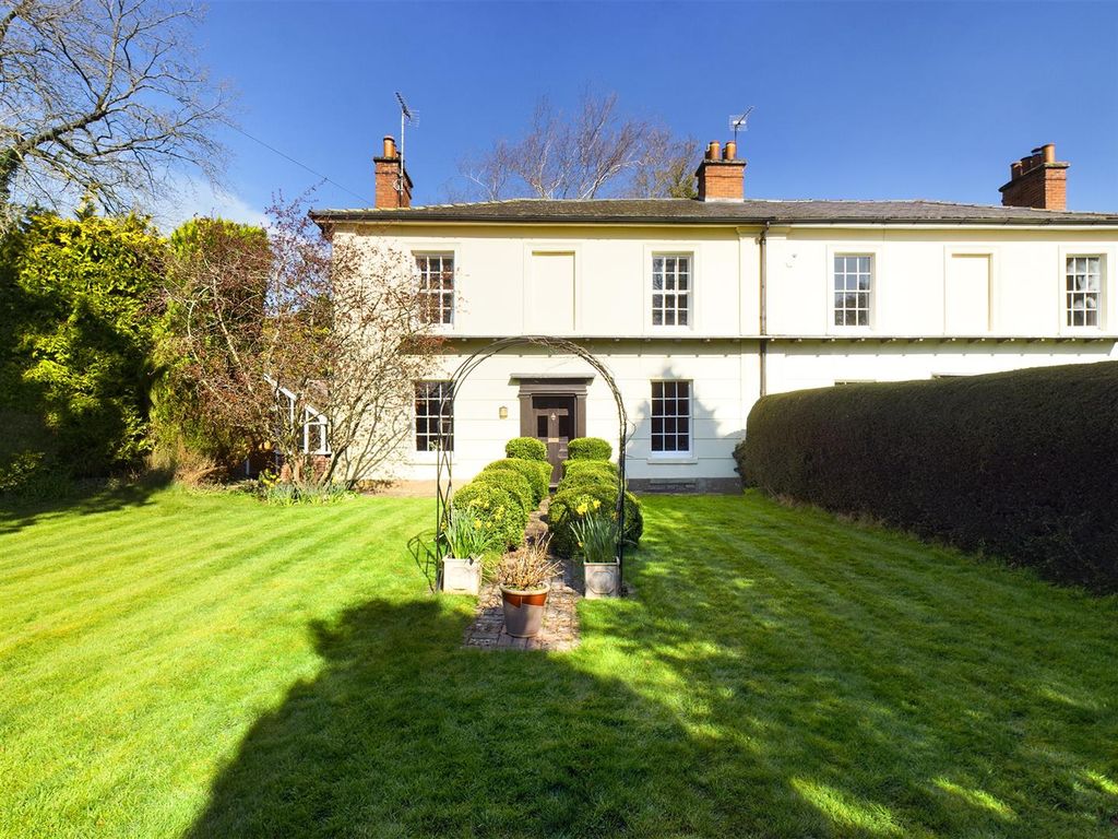 3 bed semidetached house for sale in Bargates, Leominster HR6 Zoopla