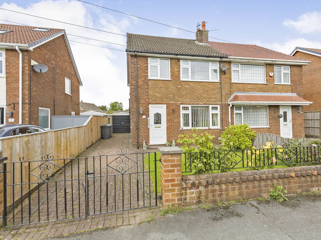 3 bed semidetached house for sale in Poplar Avenue, Euxton, Chorley, Lancashire PR7 Zoopla