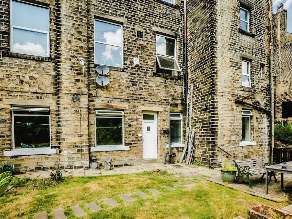 1 bed property for sale in Willow Clough, Oldham Road, Ripponden
