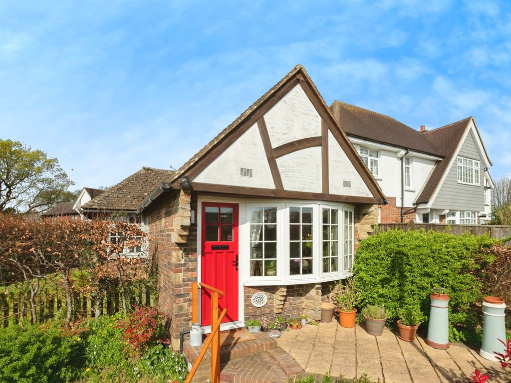 1 bed property for sale in Old Mill Park, BexhillOnSea TN39, £300,000