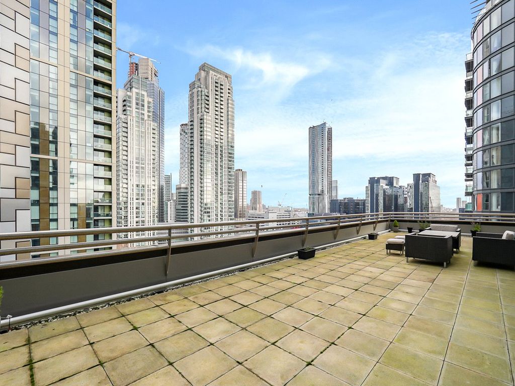 Jackson Tower 1st Lincoln Plaza Canary Wharf London E14