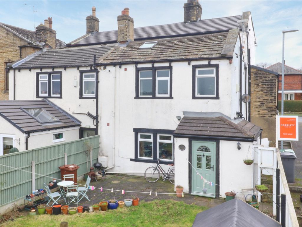 Half Mile Leeds West Yorkshire LS13  