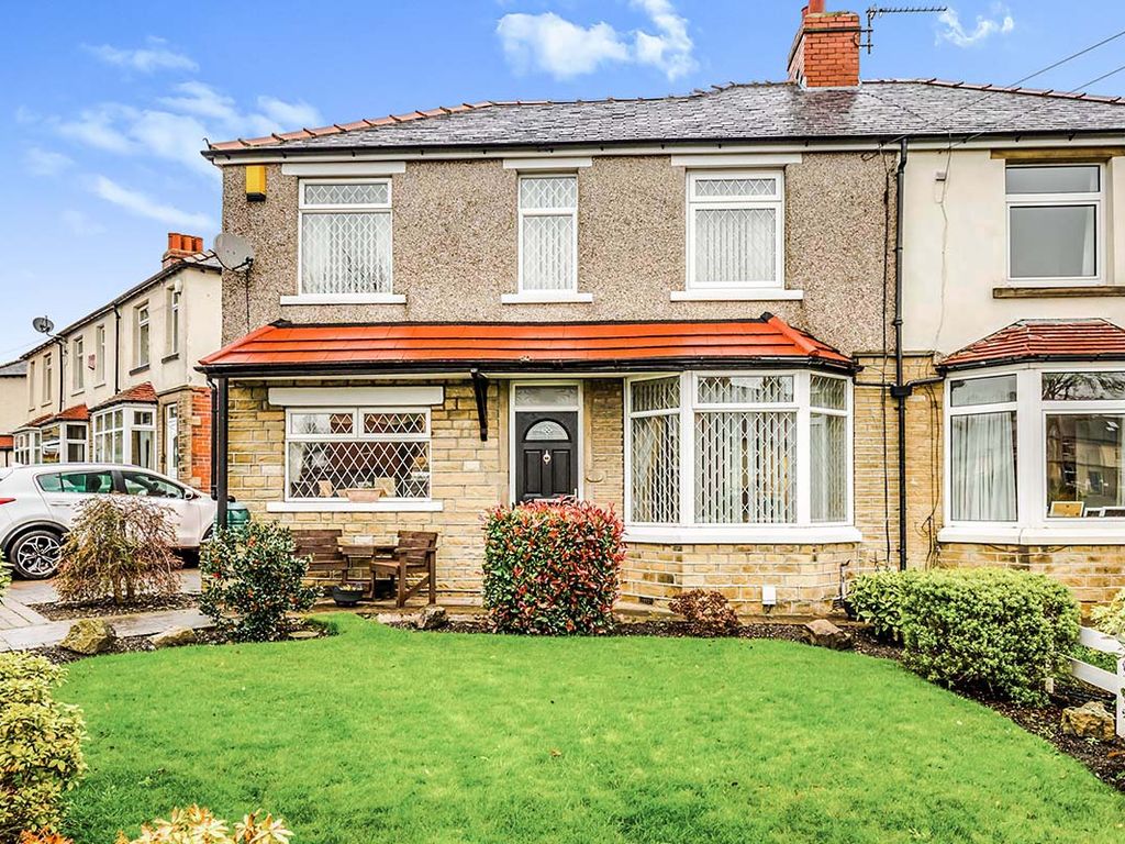 3 bed semi-detached house for sale in grand cross road, dalton, huddersfield, west yorkshire hd5