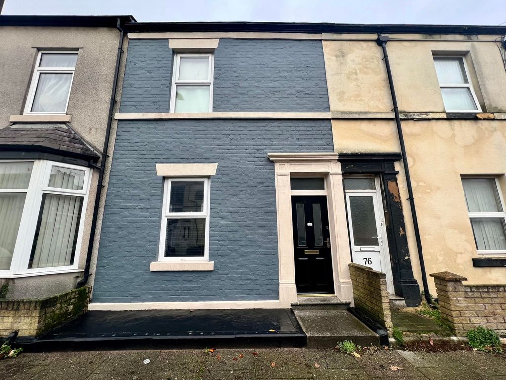 3 bed terraced house for sale in Warren Street, Fleetwood FY7, £89,950