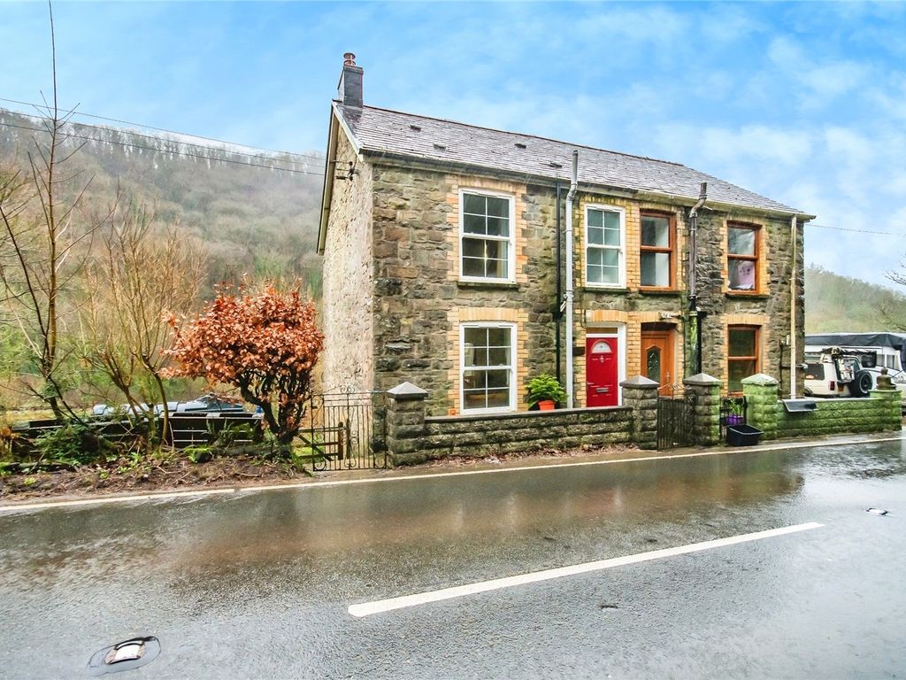 2 bed semidetached house for sale in Bronwydd Arms, Carmarthen, Carmarthenshire SA33, £180,000