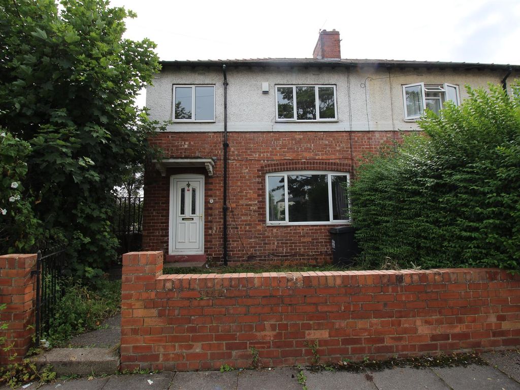 3 bed semidetached house for sale in Pendleton Road South, Darlington