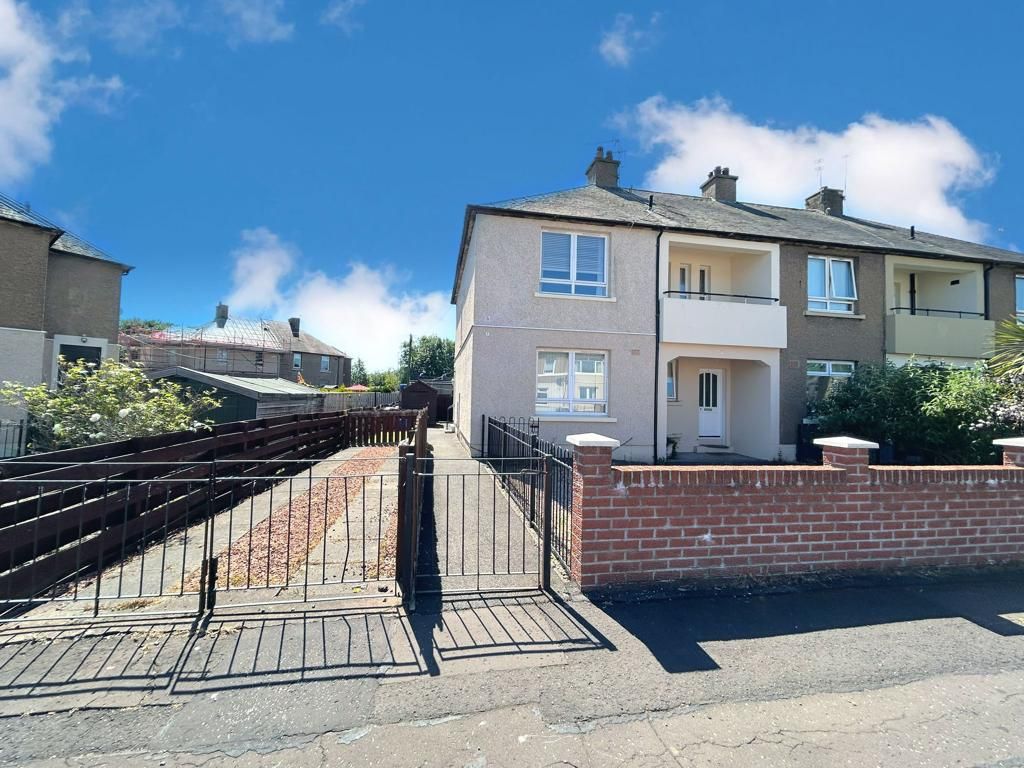 2 bed flat for sale in Tay Street, Grangemouth FK3 Zoopla
