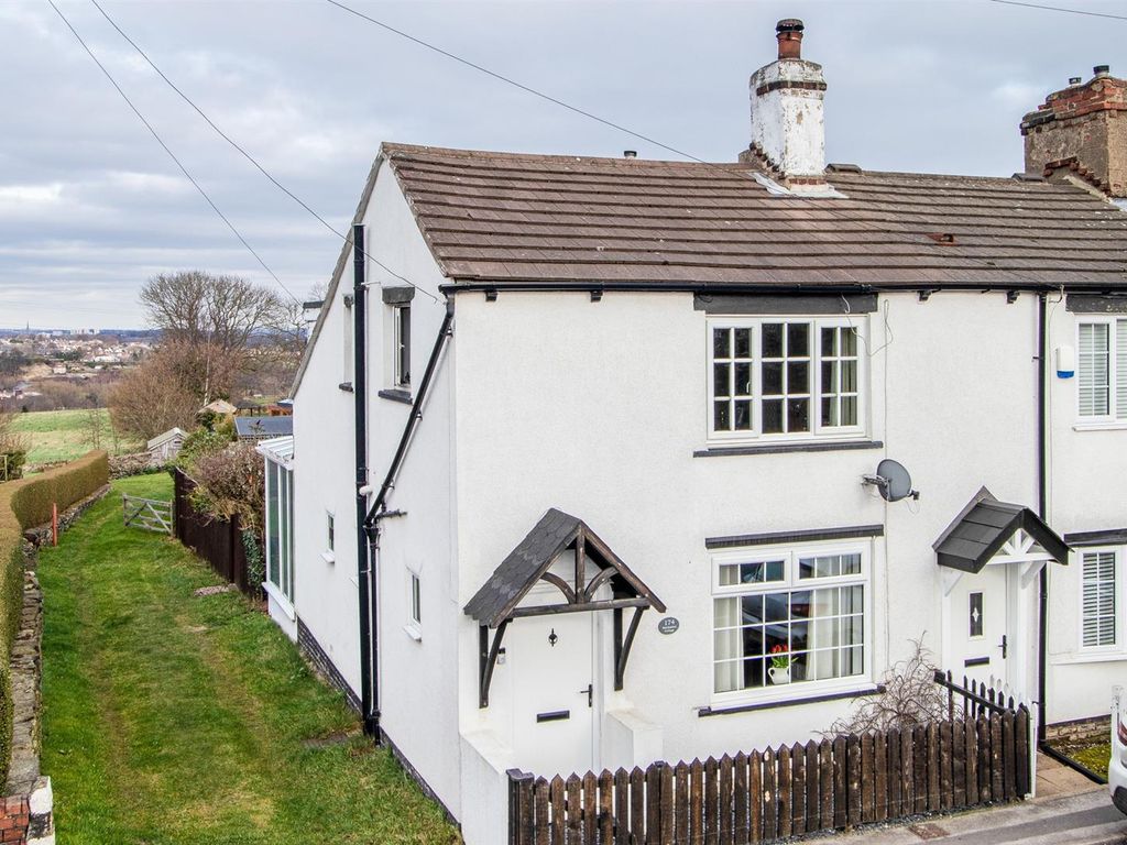 2 bed end terrace house for sale in Blacker Lane, Netherton, Wakefield