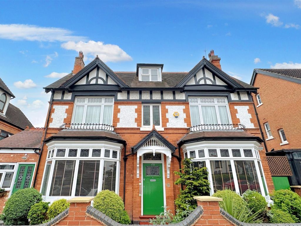 5 bed property for sale in Woodlands Road, Sparkhill, Birmingham B11, £