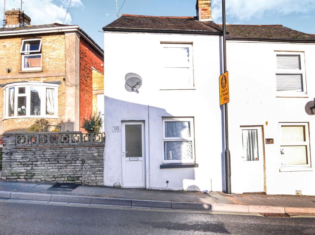 2 bed terraced house for sale in St. Johns Road, Ryde PO33 Zoopla