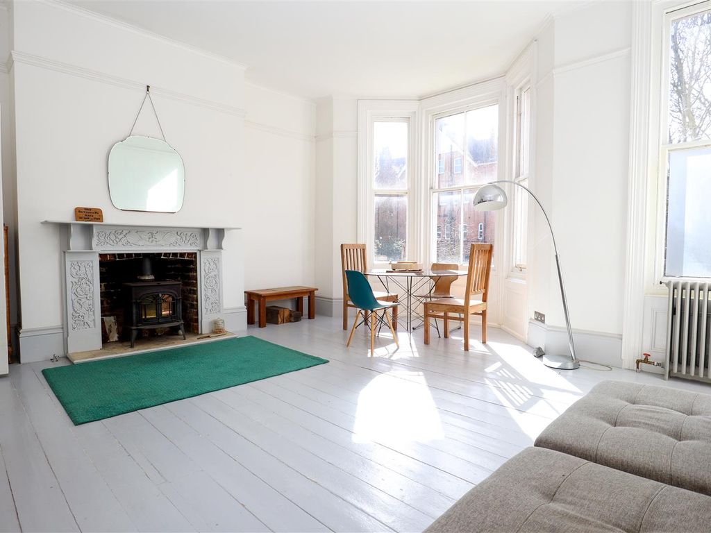 2 bed flat for sale in Brittany Road, St. LeonardsOnSea, East Sussex. TN38, £250,000 Zoopla