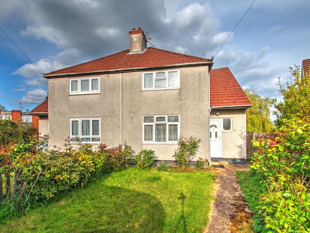 3 bed semidetached house for sale in Greenway, Pinner HA5 Zoopla