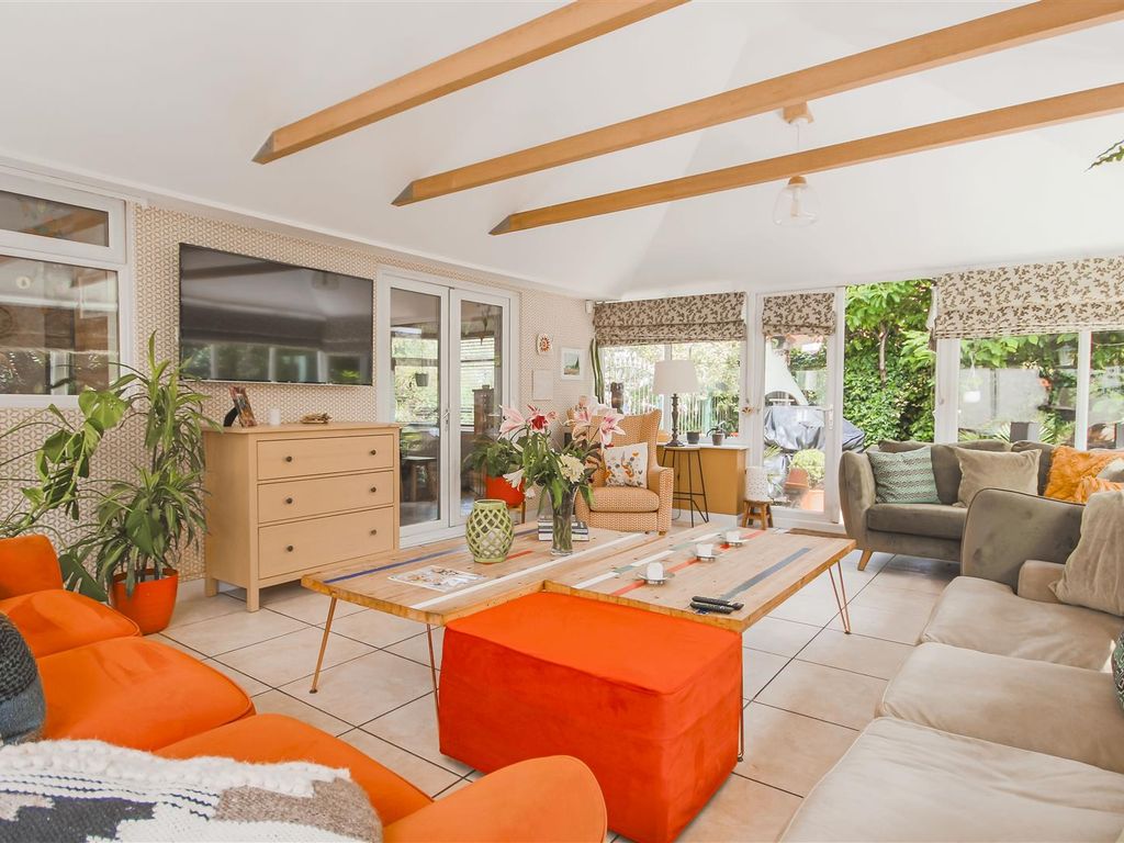 5 bed property for sale in Moorfield Road, Salford M6, £500,000 Zoopla