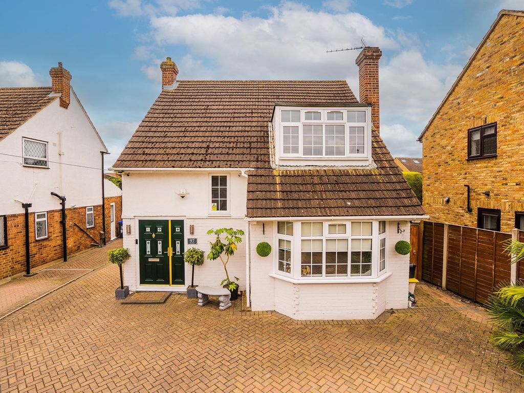 5 bed detached house for sale in High Street, Iver SL0 Zoopla