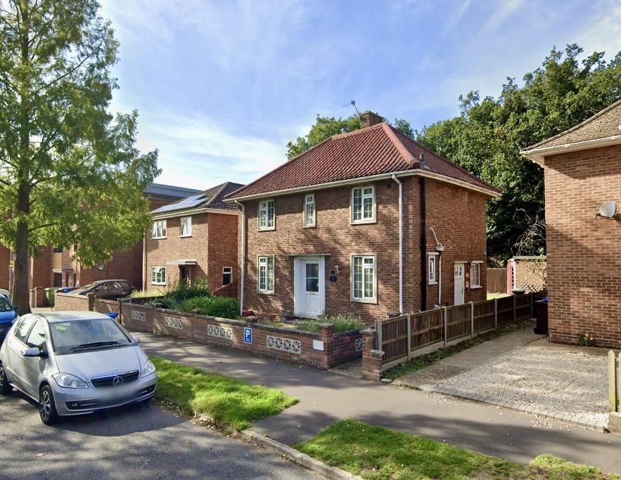 3 bed detached house to rent in Douglas Haig Road, Norwich NR5, £1,250 pcm Zoopla