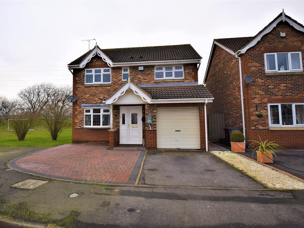 4 bed detached house to rent in Primrose Way, Flixborough, Scunthorpe