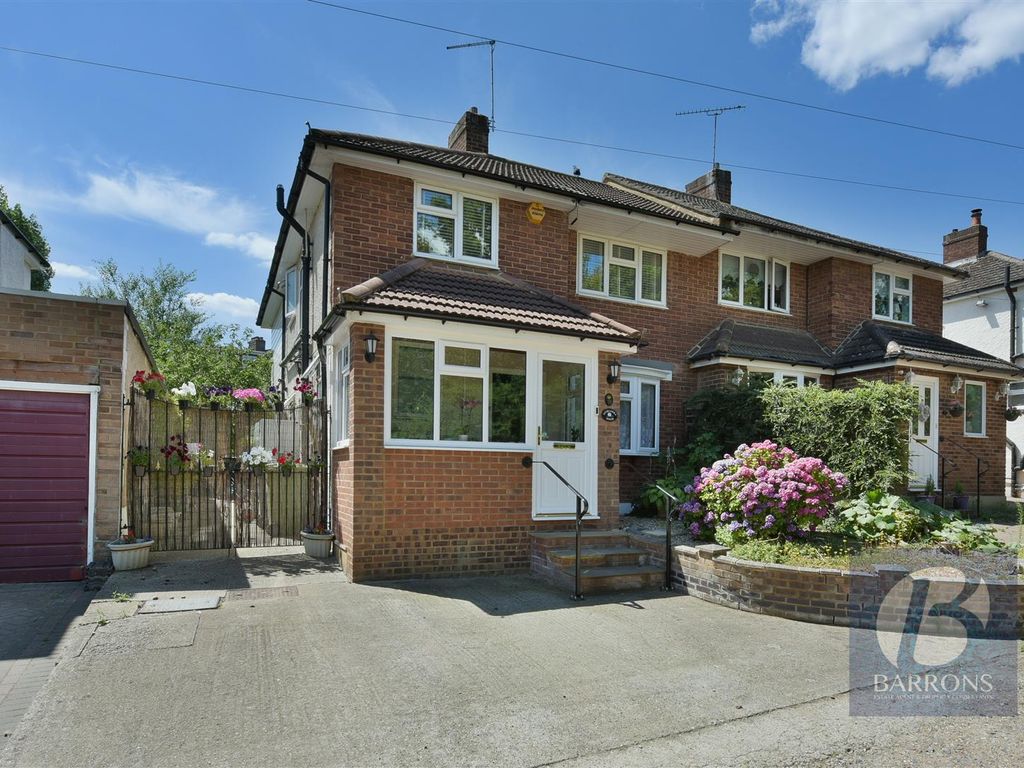 3 bed semidetached house for sale in Holbeck Lane, Cheshunt, Waltham Cross EN7 Zoopla