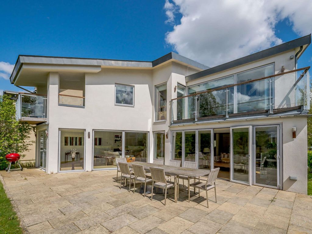 5 bed detached house for sale in Lower Mill Estate, Somerford Keynes