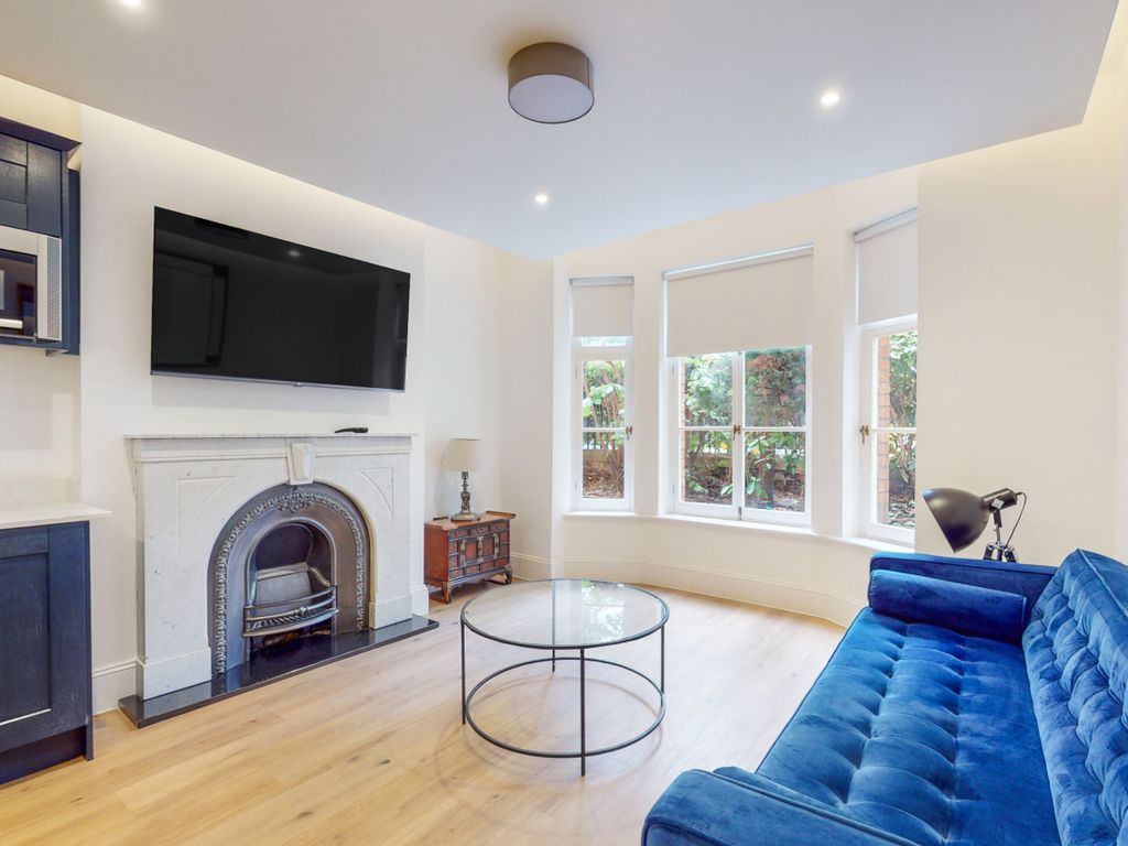 1 bed flat to rent in Avonmore Gardens, London W14, £3,250 pcm Zoopla