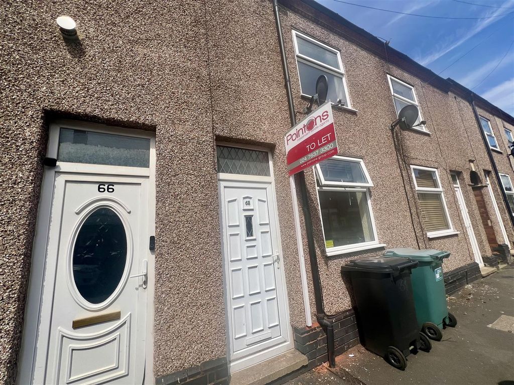 2 bed property to rent in Gadsby Street, Attleborough, Nuneaton CV11, £