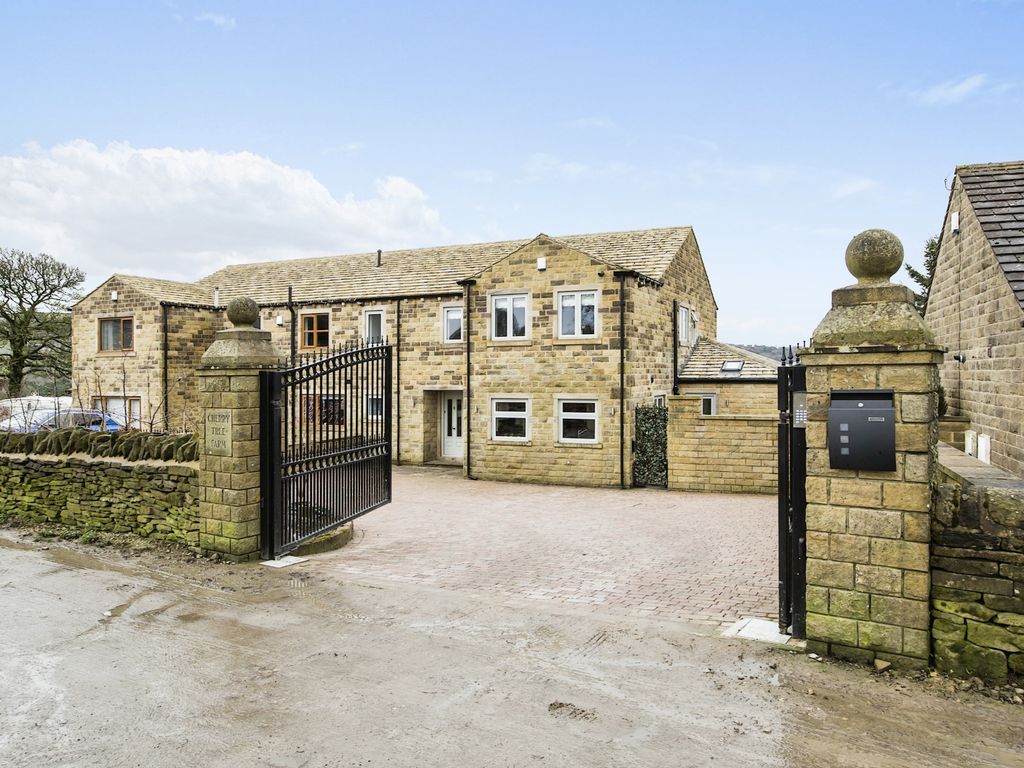 5 bed terraced house for sale in School Lane, Bradshaw, Halifax HX2