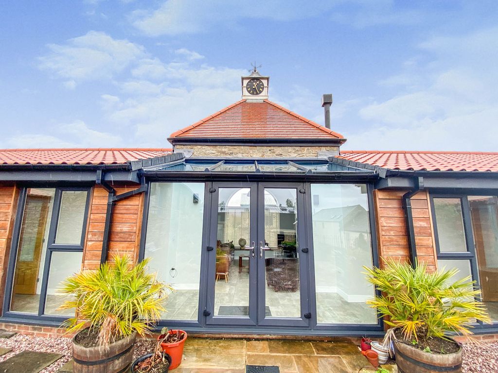 4 bed bungalow for sale in Crook DL15 Zoopla