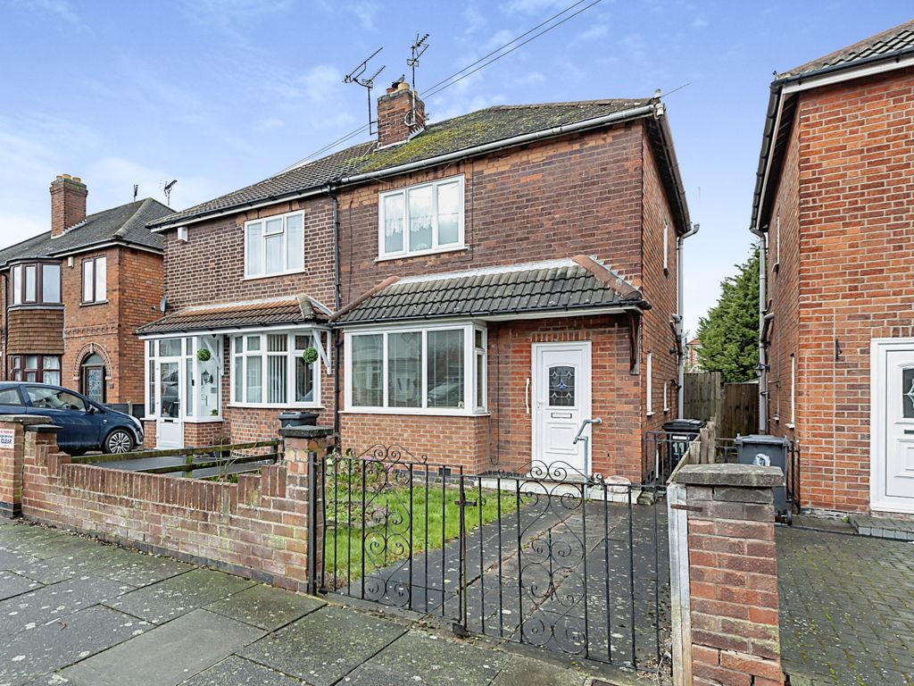 2 bed semidetached house for sale in Alton Road, Aylestone, Leicester