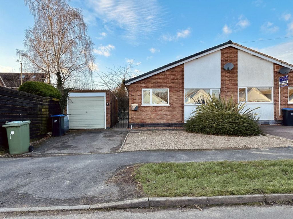 2 bed semidetached house for sale in Coleman Road, Fleckney LE8, £