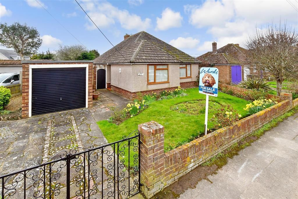 3 bed detached bungalow for sale in The Length, St. Nicholas At Wade