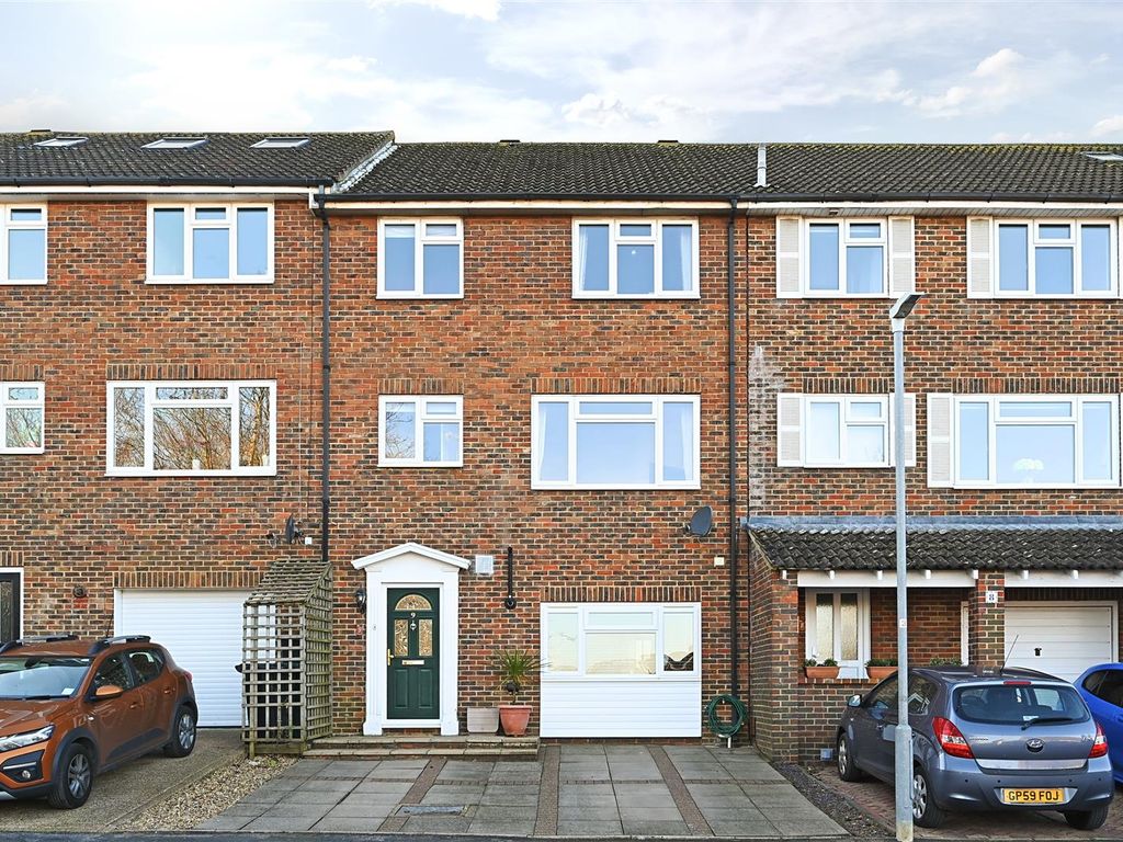 3 bed town house for sale in New Barn Close, Portslade, Brighton BN41