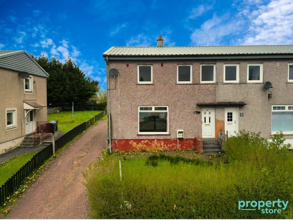 3 bed semidetached house for sale in St Catherine's Crescent, Shotts, North Lanarkshire ML7, £