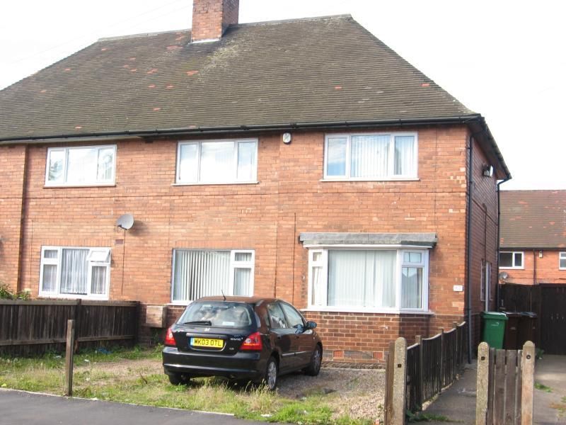 4 bed property to rent in Frinton Road, Nottingham NG8, £975 pcm Zoopla