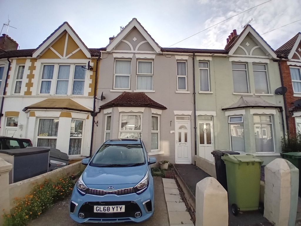 3 bed terraced house for sale in Windsor Road, Bexhill On Sea TN39, £