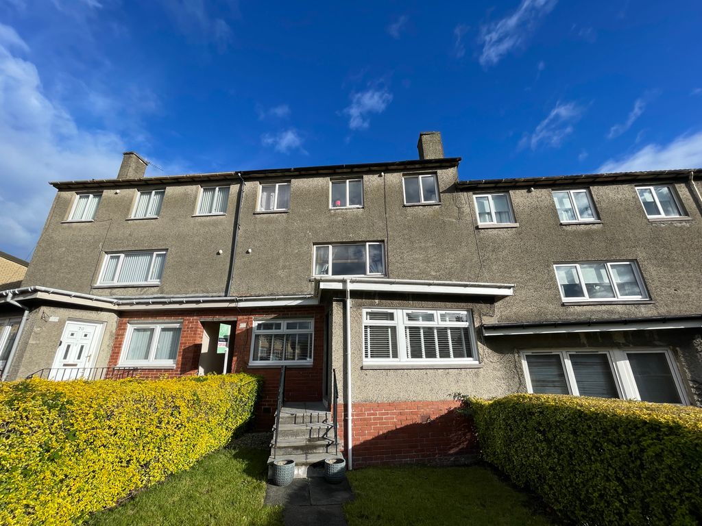 3 bed for sale in Melrose Place, Coatbridge ML5, £80,000 Zoopla
