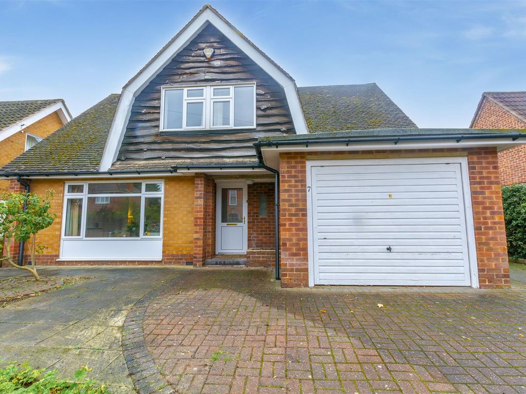 4 bed detached house for sale in Cromwell Road, Beeston, Nottingham NG9
