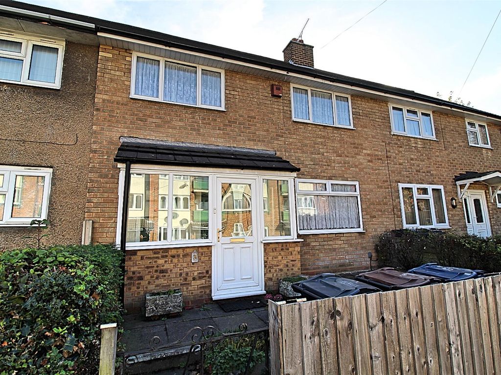 3 bed terraced house for sale in Vallian Croft, Firs Estate/Castle