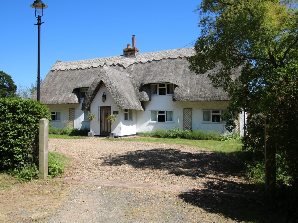 4 bed detached house for sale in Bambers Green, Takeley,