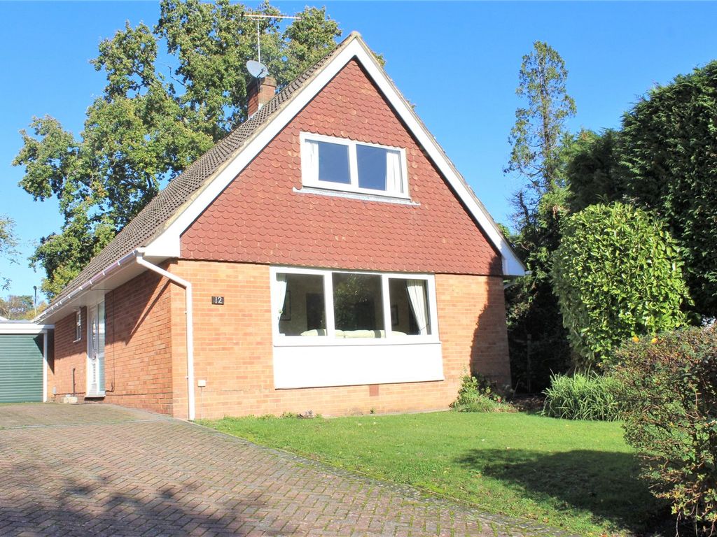 Beam Hollow, Farnham GU9  