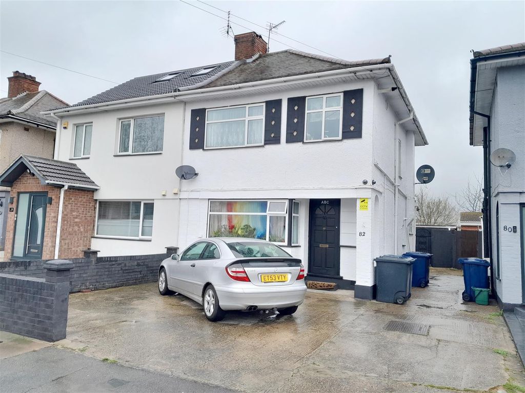 3 bed semidetached house for sale in Gurney Road, Northolt UB5 Zoopla