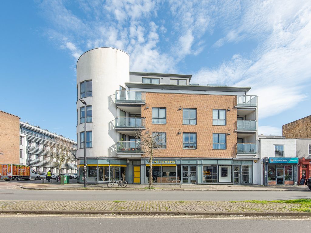 2 bed flat for sale in St. Marys Road, Ealing W5, £675,000 Zoopla