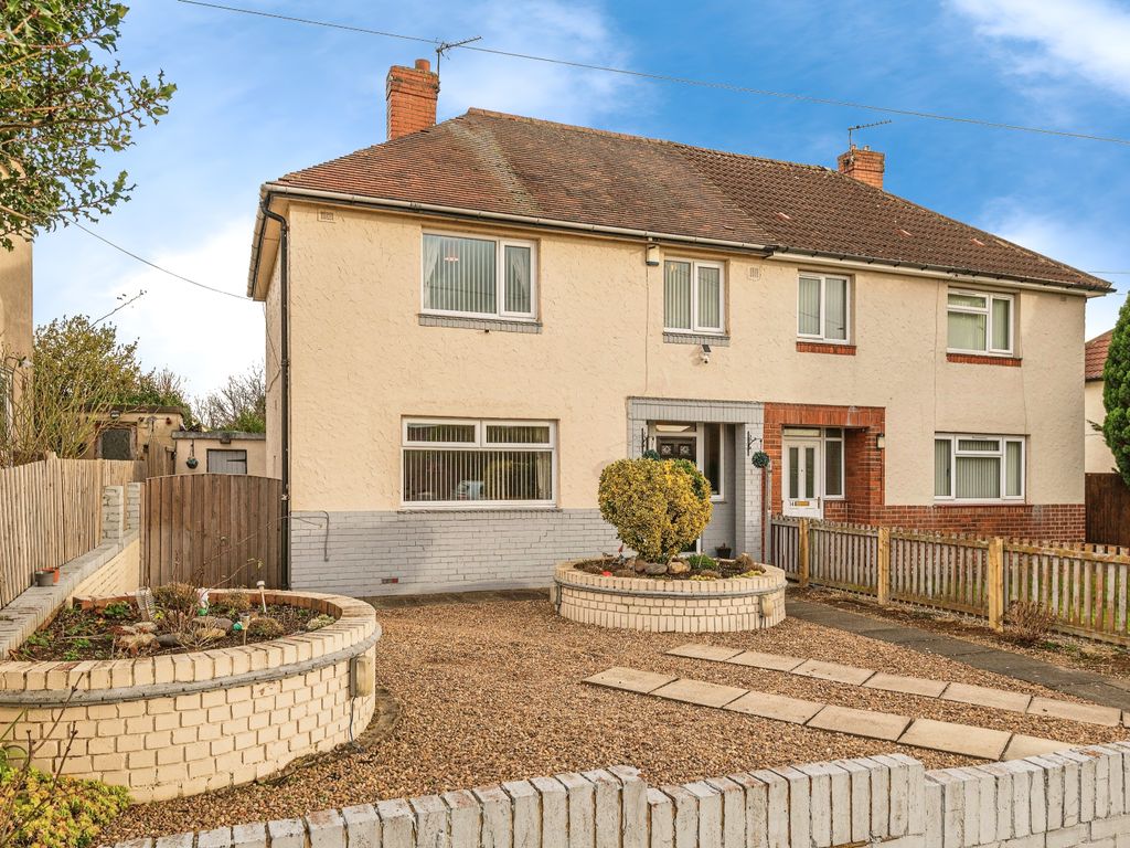 3 bed semidetached house for sale in Albert Road, Leeds LS26, £225,000