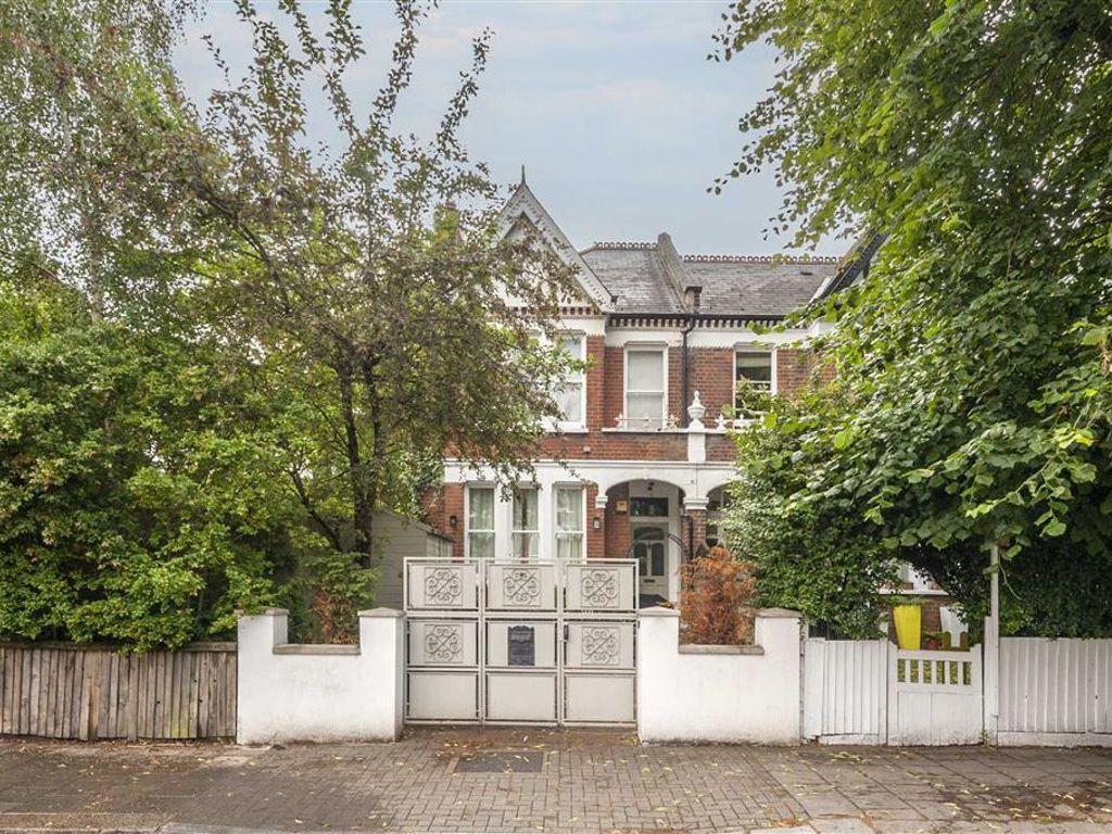 1 bed flat for sale in Abbeville Road, London SW4, £585,000 Zoopla