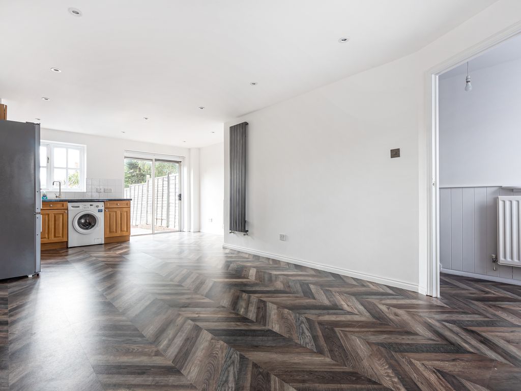 2 bed terraced house to rent in Hither Farm Road, Kidbrooke, London SE3