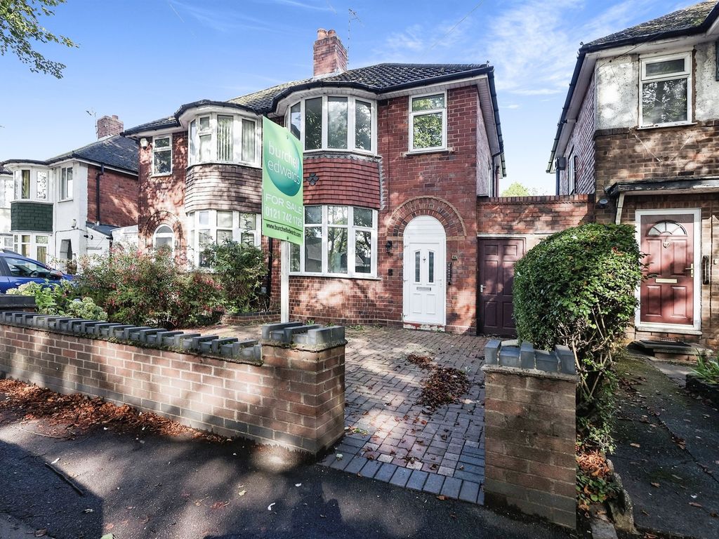 3 bed semidetached house for sale in Garretts Green Lane, Birmingham