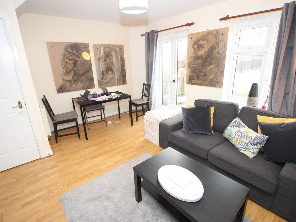 2 bed terraced house to rent in Chesters Avenue, Longbenton, Newcastle