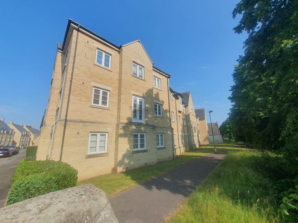 2-bed-flat-for-sale-in-wilkinson-place-witney-ox28-zoopla