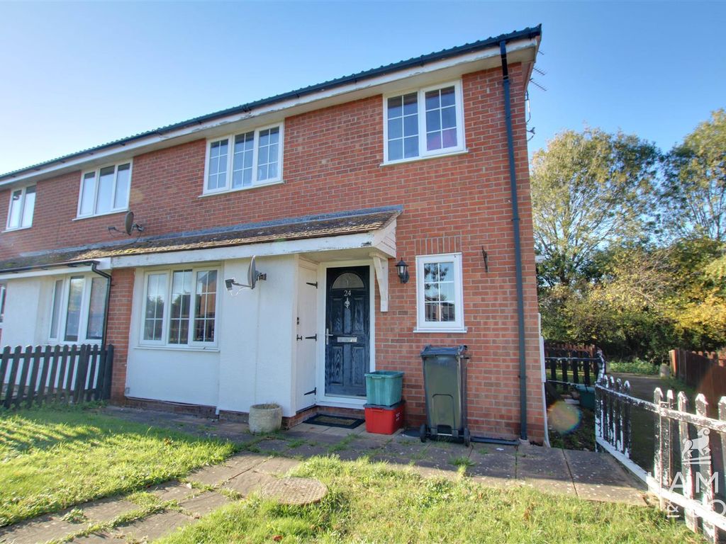 2 bed terraced house for sale in Archery Fields, ClactonOnSea CO15, £