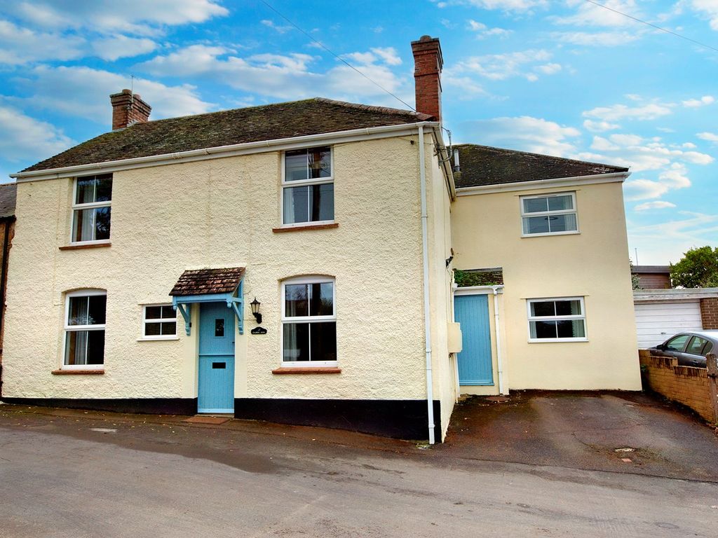 6 bed semidetached house for sale in Chapel Hill, Higher