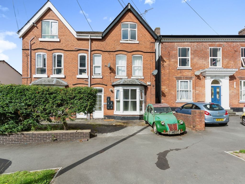 1 bed flat for sale in Metchley Lane, Harborne, Birmingham B17, £